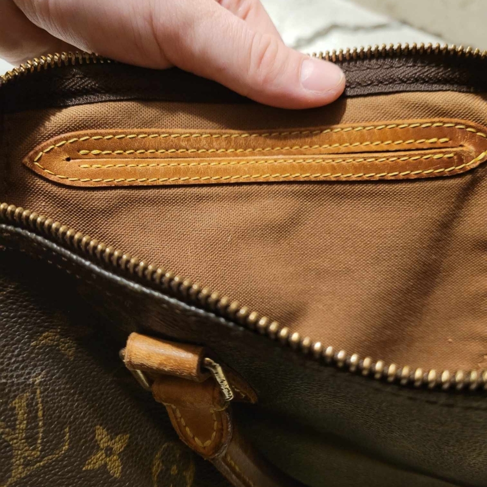 Authentic Monogram Speedy 30 vintage Louis Vuitton. EUC NOT FOR PICKY BUYERS. - Picture 11 of 13